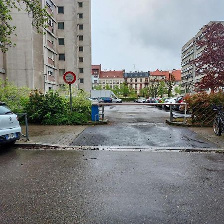 Alsacetime, Centre Parking Gratuit, Tram Wifi, Fibre Orange, Espace De Travail Strasbourg Luaran gambar