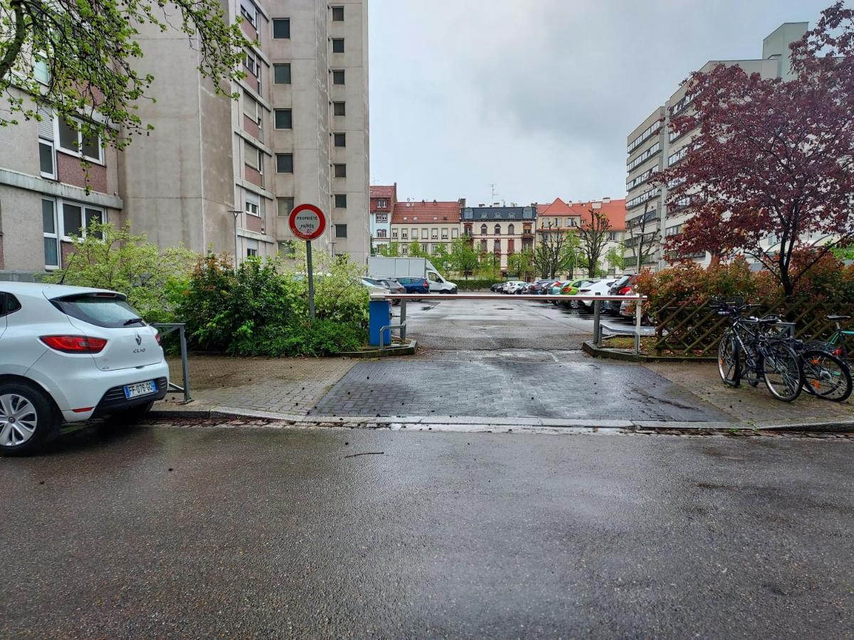 Alsacetime, Centre Parking Gratuit, Tram Wifi, Fibre Orange, Espace De Travail Apartment Strasbourg Luaran gambar